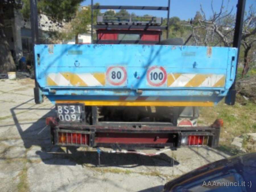Foto 4 Camioncino OM Orsetto del 1970 Km 5000