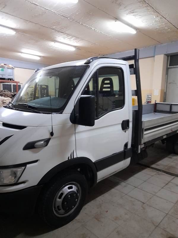 Foto 10Iveco Daily 35c13 Cassone Fisso Anno 2001 Km 285000