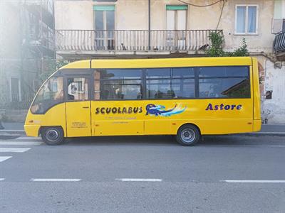 Scuolabus Interamente a metano 37 posti