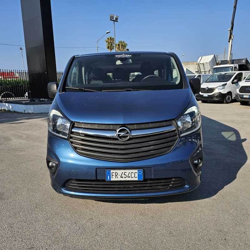 Foto 2 Opel Vivaro 1.6cdti Pulmino 9 posti Passo Lungo Anno 2018, unico proprietario