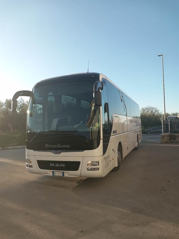 Foto 11Autobus MAN appena tagliandato Anno 2016 Km 0 Euro 6, full optional