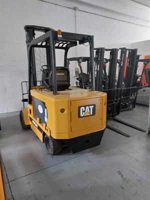Carrello Elevatore CATERPILLAR usato