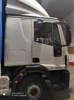 Foto 2 Eurocargo 160E25 Marca Iveco Centinato Anno 2010, tipo spring