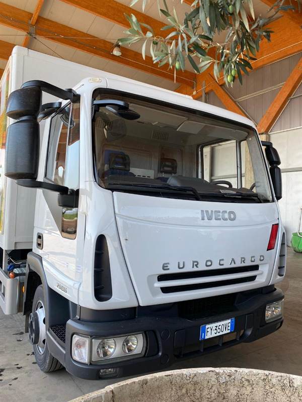 Foto 6Iveco Eurocargo 75E16 Cassone Fisso Anno 2008 Km 250000