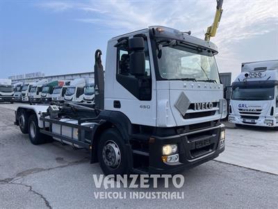 Autocarro Iveco Stralis AD260S45 Scarrabile