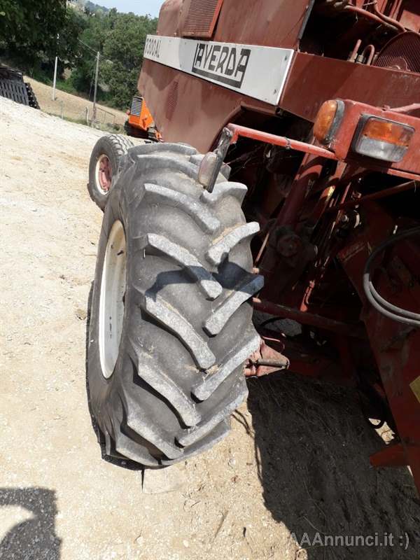 Foto 5 Mietitrebbia Laverda 3300 AL