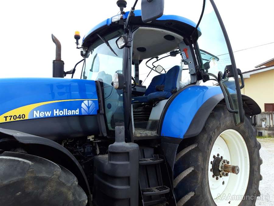 Foto 4New Holland T7040 Anno 2010 Ore 5500