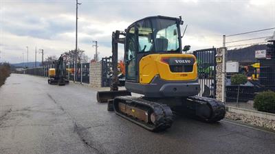 MidiEscavatore Volvo ECR 50D usato
