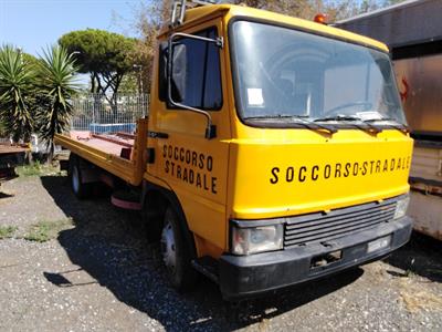 Caratrezz Fiat 60. 10, con gru - Foto 2