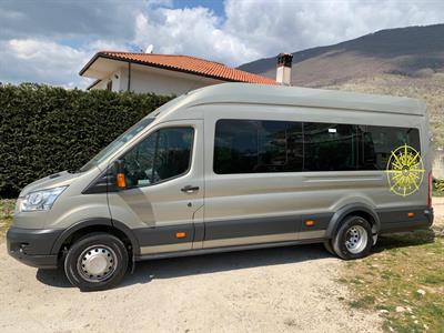 Ford Transit 19 posti perfetta