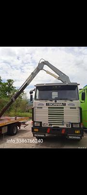 Camion gru ribaltabile Scania