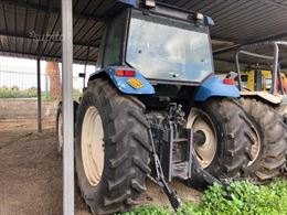 Foto 4 New Holland 7840